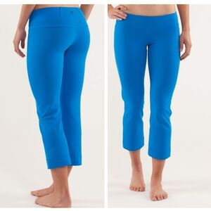 Lululemon Power Up Crop Beaming Blue Neon Leggings